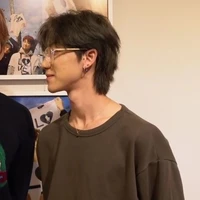 ไตตั้น - คนพี่ ใส่แว่น ⚽