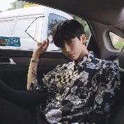 ไดรฟ์(พระเอก)
