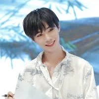 หวังจี้หยาง.น้อง พอ.