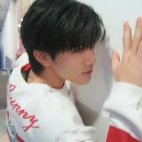 เเอดเองเป็นคนสวยมากๆ