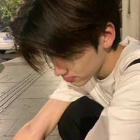 คิง(เเฟนเพื่อนนอ.)