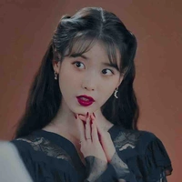 LEE JI EUN