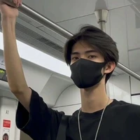นาย(เพื่อนพระเอก)
