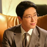 มิก(พ่อนางเอก)