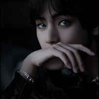 Kim Taehyung ( V )