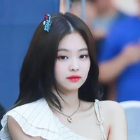 Jennie ( jk