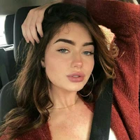 Amanda (Mãe da Lorena)