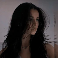 Erika(Mãe de Amélie)