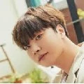 deren (ayah Suga /keluarga min)