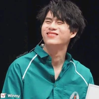 เพื่อนโฟ๊ดๆ//วิน