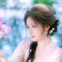 {Huaruo} Zhi Ruo