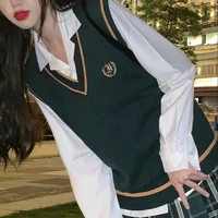 พลอย