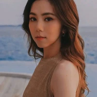 Gloria tang