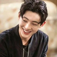 เนม(มือขวา มาร์โค)