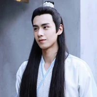 หยีซี(พี่นอ.)