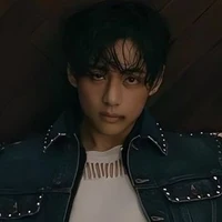 Kim Taehyung ( Victor )