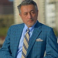 Edward Kavindra [Kakek]