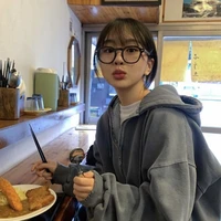 ทิวา(ร่างสาวแว่น)