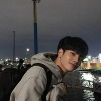 จองชิน [ พี่ชายฮวา,มิล ]