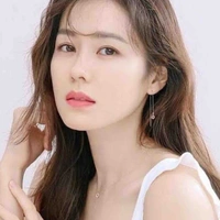 ดา(แม่นางเอก)
