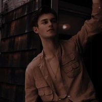 Noah Scott/store employee
