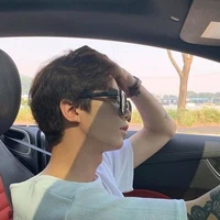 เฮียซันเดย์(พี่ชายนางเอก)💓🌻