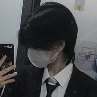 กันเนอร์(พี่รหัสของนางเอก)🍫🌹