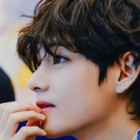 kim taehyung