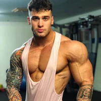 Caio/Tubarão