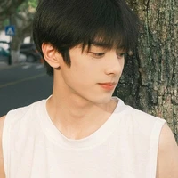 สกาย(เพื่อนพระเอก)