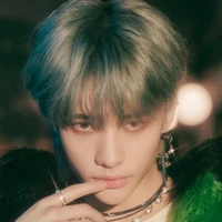HWANG HYUNJIN