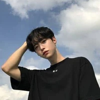 นัท(เพื่อนพระเอก)