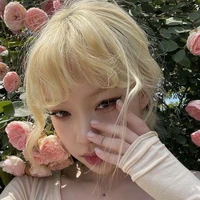 หญิง (เพื่อนนางเอก)