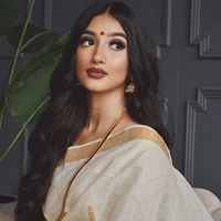 Ragini Sharma (Fl mom)