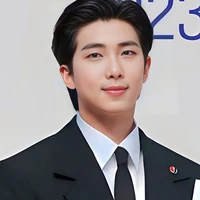 kim namjoon(tae dad)