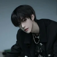 อคิน:พ.อ