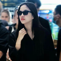 คุณสาม(พระเอก)
