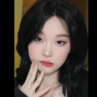 นีน่า(พี่สาวนายเอก)