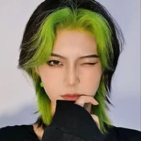 สกาย(เพื่อนมาร์ค+ยูทูปเบอร์)