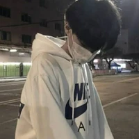 ฟิล์ม//พี่น.อ