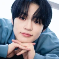 Chenle {Omega}