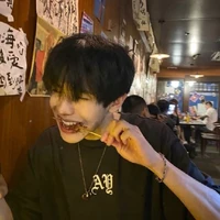 ซิม(เพื่อนนายเอก)