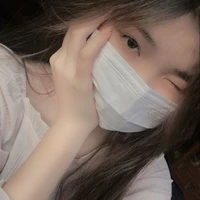 ไวท์(เพื่อนนายเอกและพระเอก)