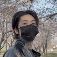 ขนม(พ.อ14+รุ่นน้อง+รองหัวหน้าแก๊งหมาป่า)