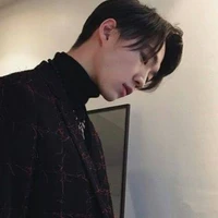 เจ😐(พี่ชาย.อ+เพื่อนพ.อ)​