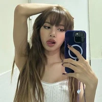 Lily Manoban
