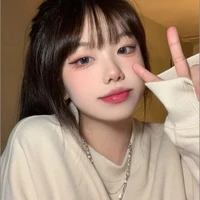 ขวัญ<เพื่อน นอ.>🌼