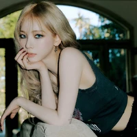 YU JIMIN (KARINA)