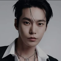 •doynie kim•(anak menteri Korea)