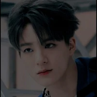 •jung jexy•(anak CEO ternama)-sepupu jie